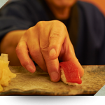 デートでカウンターで食べる寿司